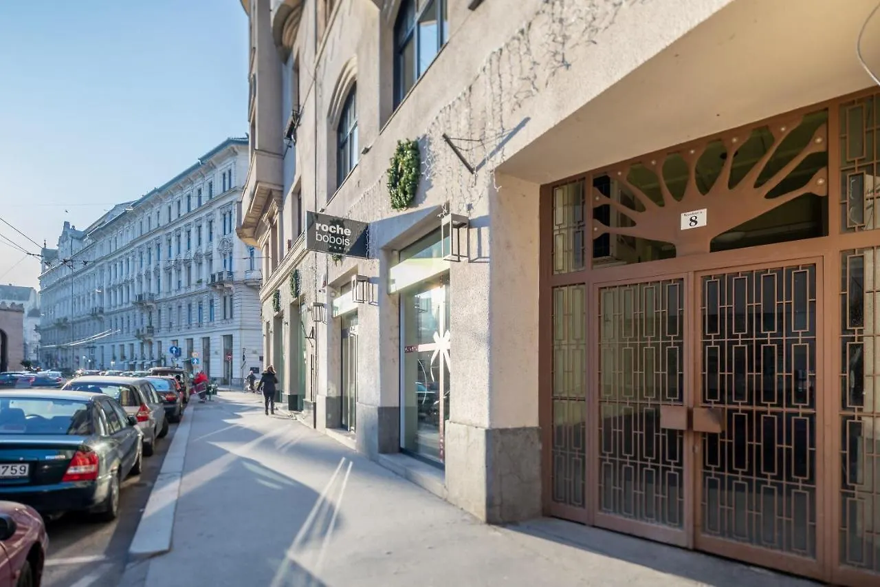 Semesterbostad Extra Central Modern Studio Budapest